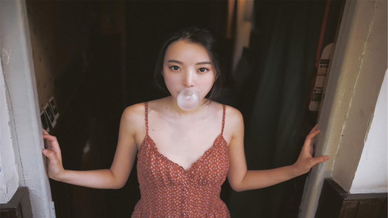 穿越虚拟世界，自由度爆表——揭秘高自由度角色扮演手游的魅力
